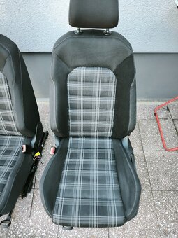 Sedačky Golf GTI GTD - 3