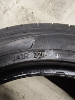 Dunlop 215/45R16 - 3