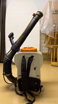 Predám motorový postrekovač STIHL SR 200 - 3