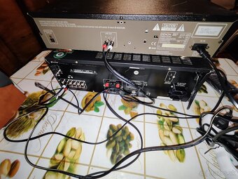 Onkyo TX 8211 a Denon DCD 685 - 3
