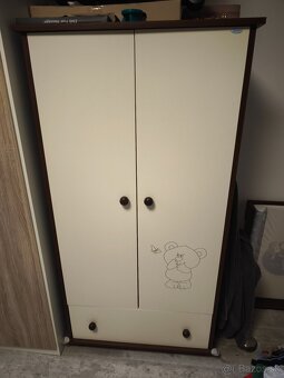 Skriňa a komoda s prebalovacím pultom - 3
