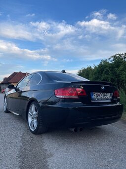 BMW E92 330d xDrive 2007 - 3