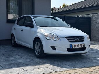 Kia Ceed 1.6 120hp Benzín - 3