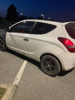 Hyundai i20 - 3