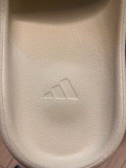 Yeezy Slide Bone - 3