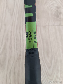 Wilson Blade 98S v8 - 3