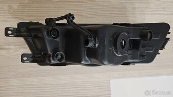 Hmlové svetlo pravé Black Škoda Octavia 3 - 3