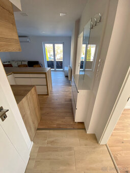 MH281-Na predaj luxusný 3izbový byt v Komárne - 3