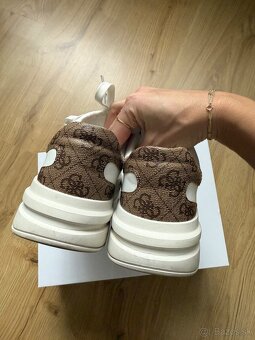 GUESS tenisky, velkost 38 - 3