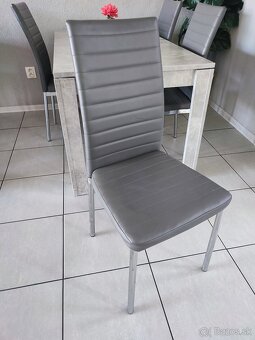 Jedálenská zostava - 3