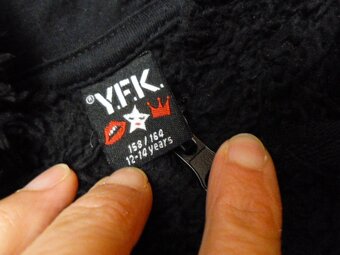 Chlpáčová mikina v. 158/164 - 3