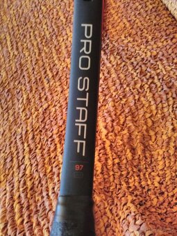 Predám tenisovú raketu WILSON PRO STAFF v11 - 3