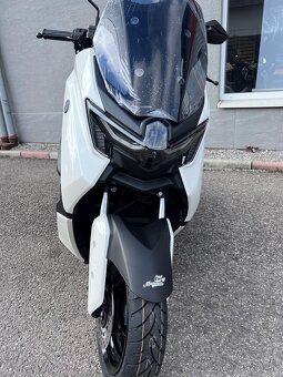 YAMAHA NMAX 125 - 3