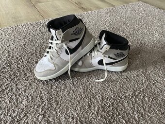 Air Jordan veľkosť 34 chlapčenské botasky - 3