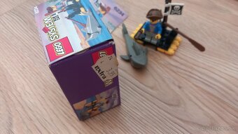 Lego system 6234 piráti s krabicou - 3
