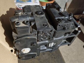 Predám jednotky Sauer danfoss 90L130 a H1P 165R - 3