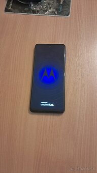 Motorola Moto G51 5G 64GB + Xiaomi Mi band 6 - 3