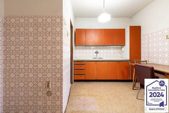 5 izbový rodinný dom, Košice–Západ, Terasa - 3