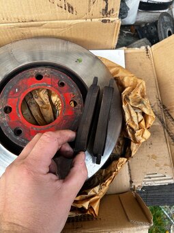 Peugeot 207 brzdy kotúče a dosky - 3