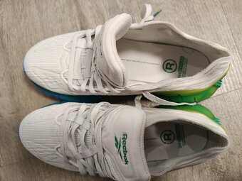Bežecké tenisky zn. REEBOK - 3