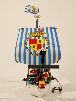 LEGO Pirates 6280 Armada Flagship - 3