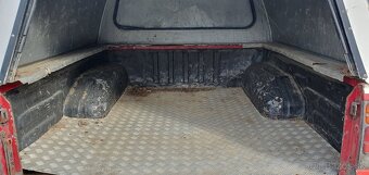 Rozpredám Opel Campo 2,5d - 3