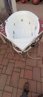 Kupelňova vaňa s hydromasažou - 3