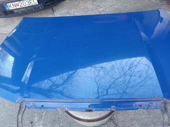 Predám kapotu Fabia 1 - 3