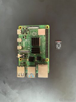 Raspberry Pi 4 (2GB RAM) - 3