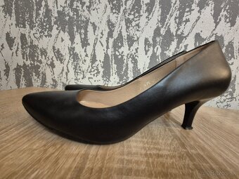 Predám kožené lodičky značky  Sempre - 3