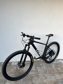 Cube Reaction C:62one - 3