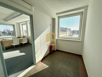 NA PRENÁJOM KANCELÁRIA (14m2) V CENTRE MESTA SENICA - 3