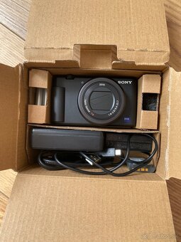 Sony ZV-1 Vlog camera Sony ZV-1 Made for vlogging + 2baterie - 3