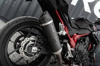 Prenájom Honda CB750R Hornet - 3