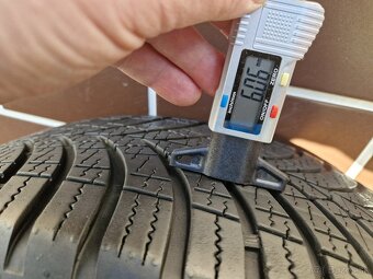 Goodyear VECTOR 4SEASONS 215/60 R17 100 H - 3