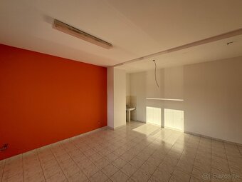 Multifunkčná hala na výrobu, sklad, kancelárie a parkovanie. - 3