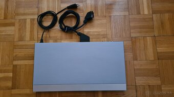 SONY CD/DVD PLAYER - 3