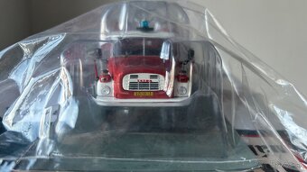 Tatra 148 CAS 32 hasiči 1:43 DeAgostini - 3