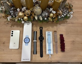 Samsung Galaxy S23 + Samsung Galaxy Watch FE - 3