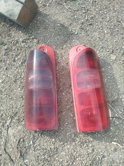 Zadné svetlá Renault master - 3