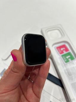 Apple Watch 9 45mm - 3