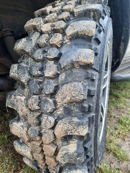 Predam pneu 215/75 R16 - 3