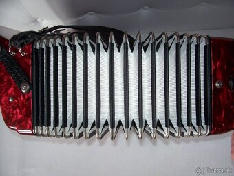 Predam akordeon Delicia Arnaldo 72 bas. - 3