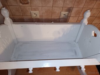 Drevená kolíska. - 3