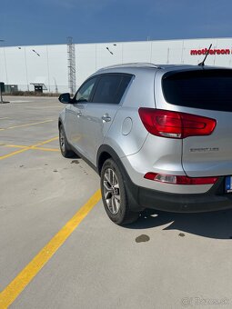 Kia Sportage - 3