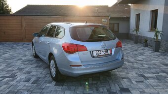 Opel Astra J 2015 - 3