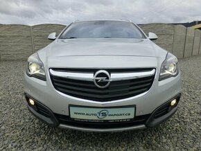 Opel Insignia 2.0CDTi 4x4 COUNTRY TOURER 1A - 3