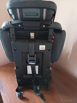 Autosedacka Petit&Mars Prime II isofix 9-36 - 3