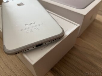 Apple iPhone 7 Silver 32GB - 3