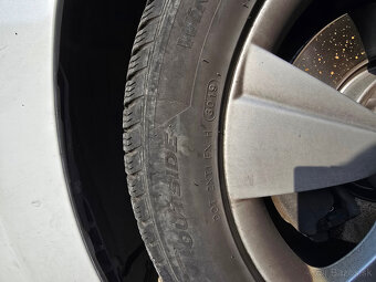 Hankook Winter I Cept Evo 2 215/55 R17 - 3